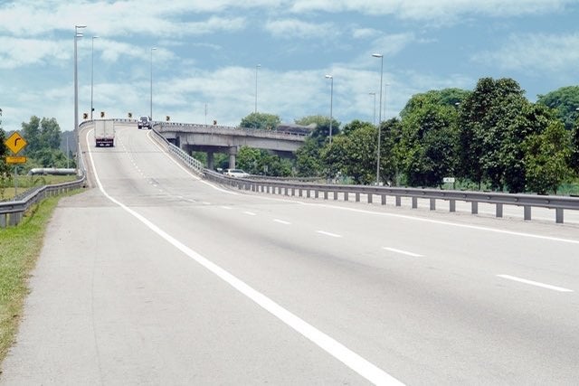 New North Klang Strait Bypass Expressway (NNKSB) : Package 1 Section 3 Bridge Works from Jalan Kapar to Bukit Raja STA + 480 to STA 16.6 + 928.48 (Bridges 5 Nos, Total Deck Area=37,780m²)